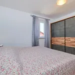 Katarina With Sea View And Private Boat Berth,