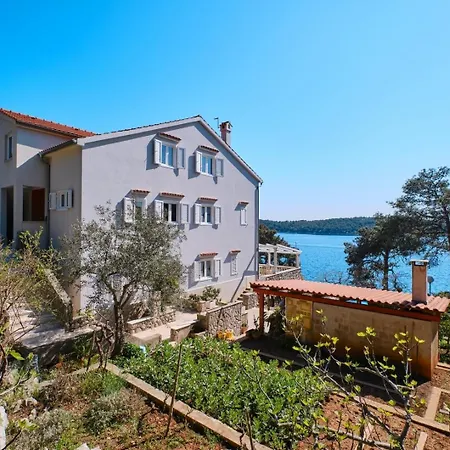 House Katarina With Sea View And Berth Pensjonat Mali Lošinj