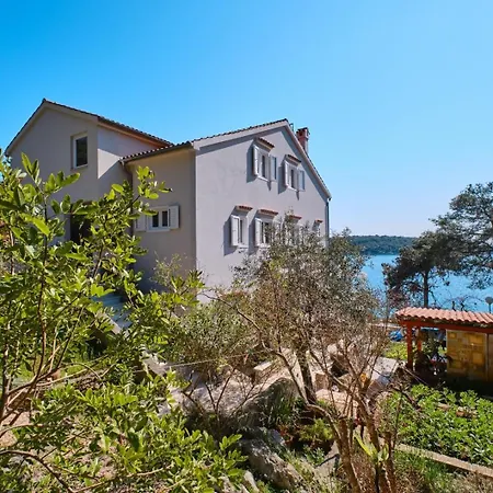 Katarina With Sea View And Private Boat Berth, Mali Lošinj