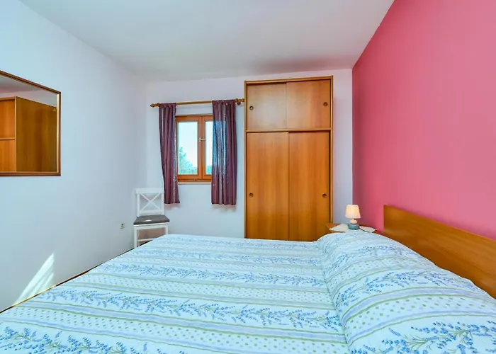 Гостевой дом House Katarina With Sea View And Berth, 3*