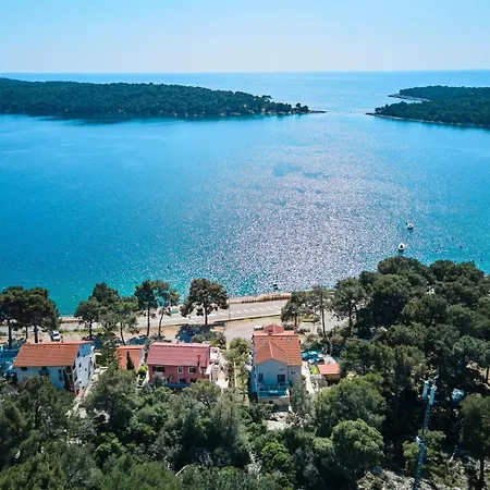 Penzion Katarina With Sea View And Private Boat Berth, 3*