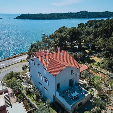 Katarina With Sea View And Private Boat Berth, Guest house 3*