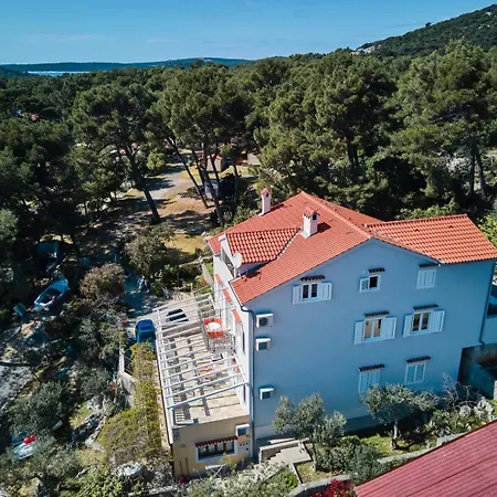 Katarina With Sea View And Private Boat Berth, Mali Losinj