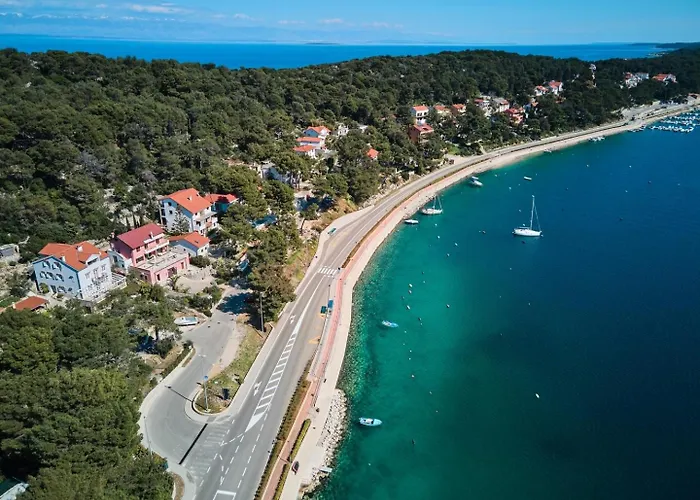 House Katarina With Sea View And Berth,