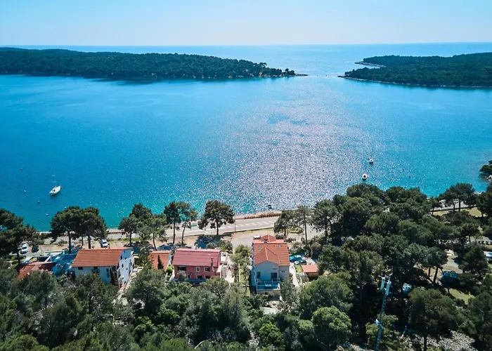 招待所 House Katarina With Sea View And Berth, 3*