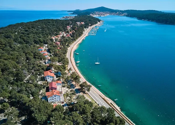 House Katarina With Sea View And Berth, 3*